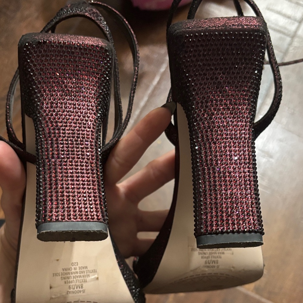 Jessica Simpson Heels - Picture 4 of 6